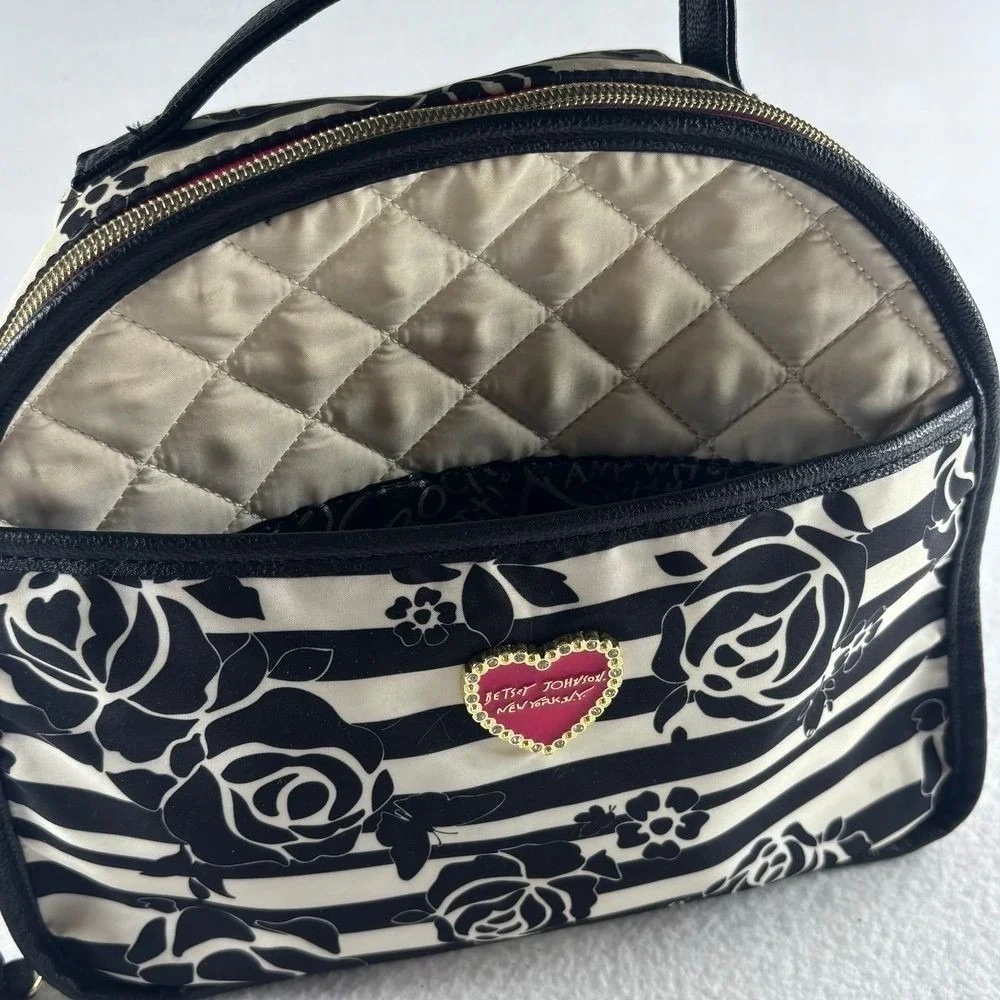 Betsey Johnson great perfect